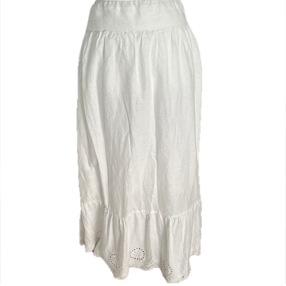 J. McLaughlin White Ruffled Maxi Skirt Resort Wear